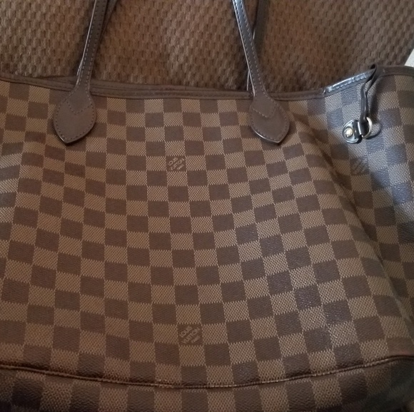 Louis Vuitton Neverfull MM - Picture 3 of 4